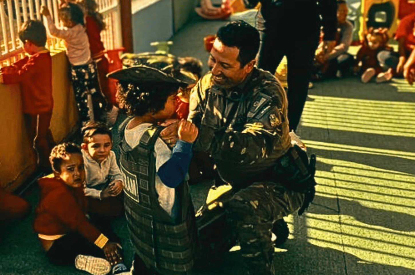 Brigada Militar realiza aula do Programa Patrulheiro Ambiental Mirim em Capão da Canoa