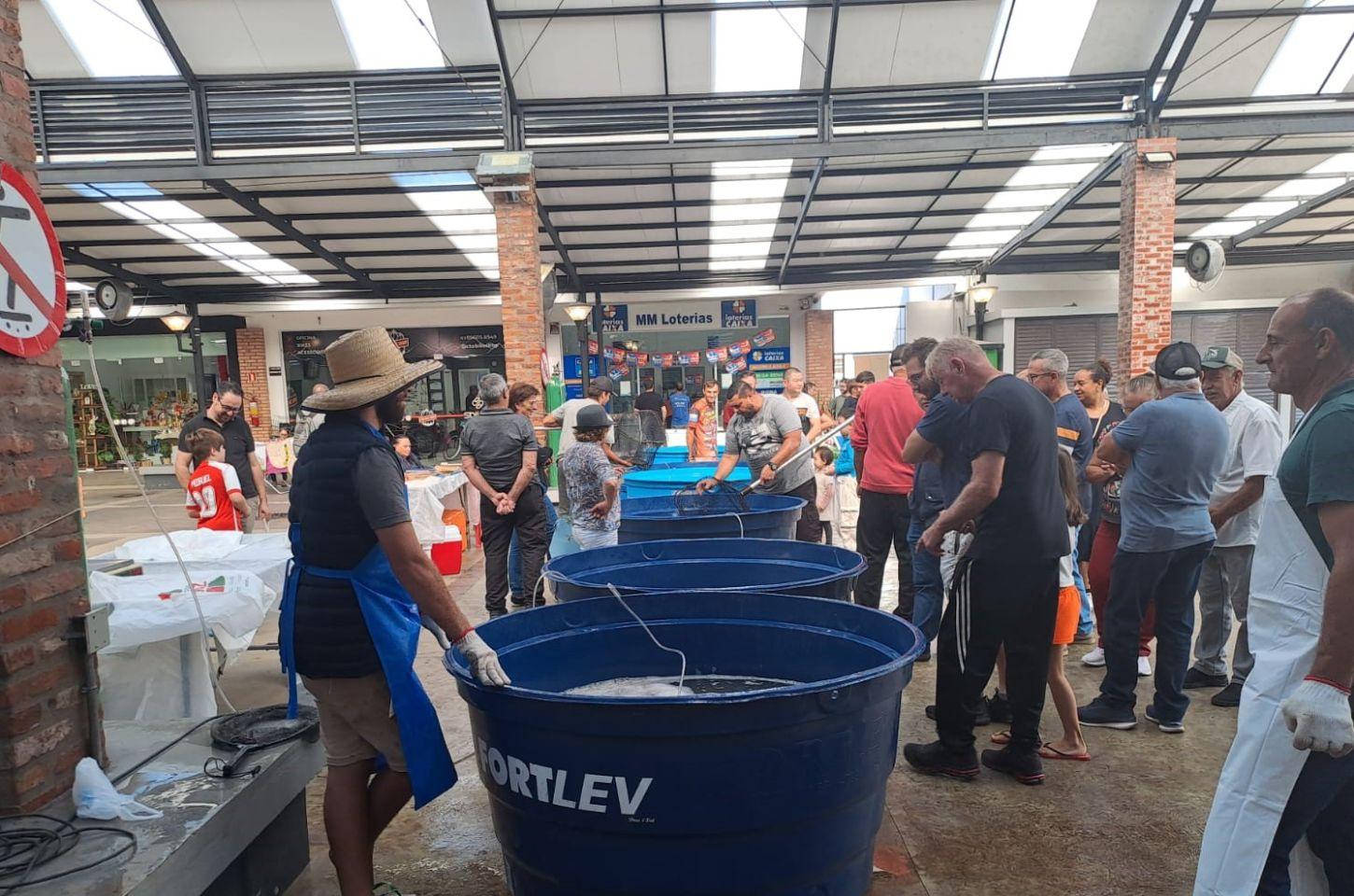 FEIRA DO PEIXE DE OSÓRIO REGISTRA AUMENTO DE 40% NAS VENDAS
