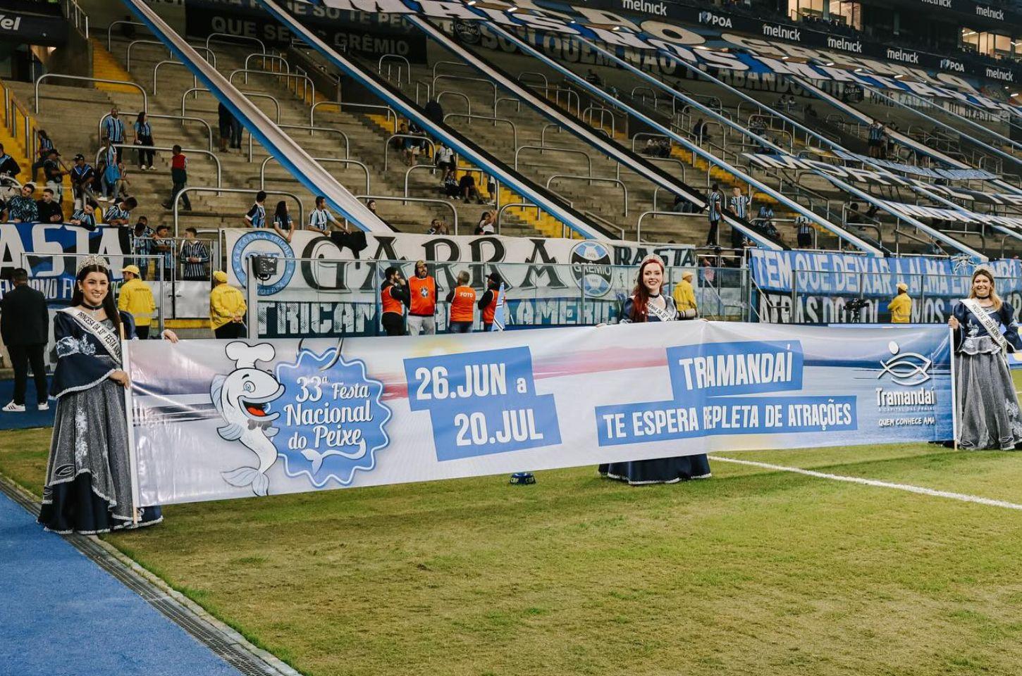 Festa Nacional do Peixe marca presença no clássico Gre-Nal na Arena do Grêmio!