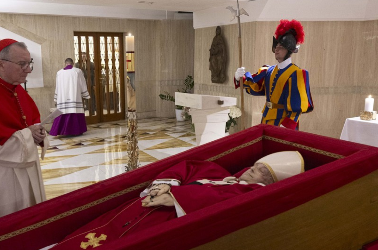 Funeral do papa Francisco será no sábado às 5h