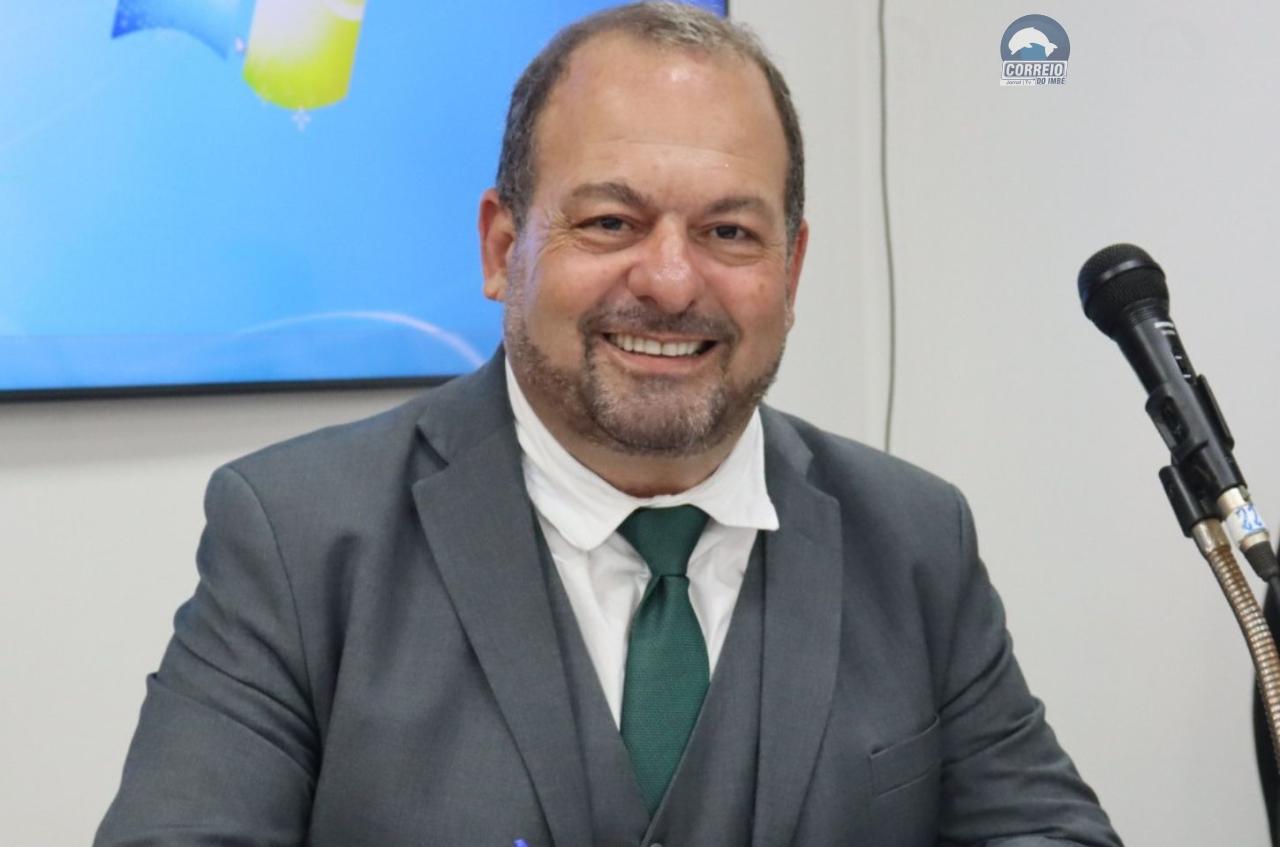 Clairton Sessim assume Prefeitura de Tramandaí como prefeito em exercício
