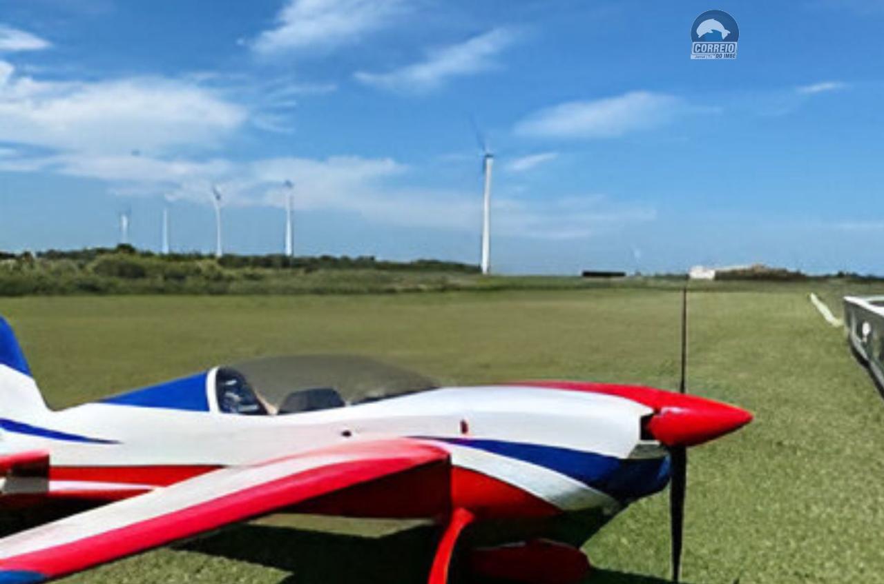 Estudantes da Escola Municipal Major de Alencar vão participar de curso de aeromodelismo no turno inverso das aulas