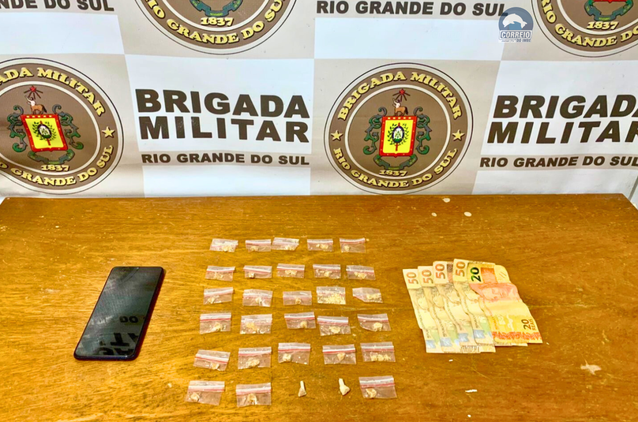 Homem com Tornozeleira Eletrônica é Preso por Tráfico em Cidreira