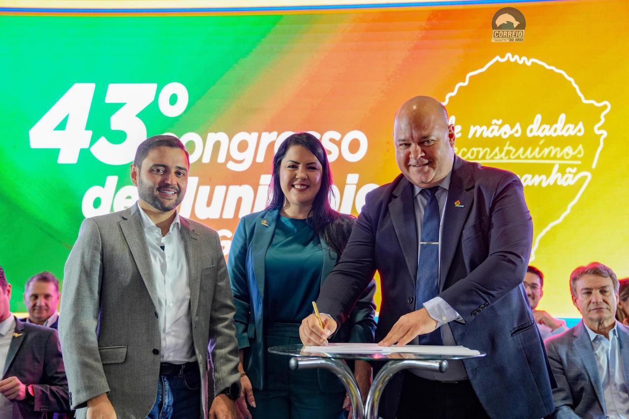Ique Vedovato é empossado como vice-presidente da FAMURS