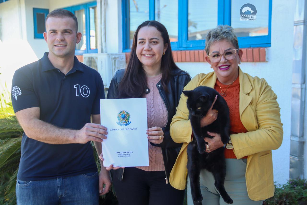 Deputada Franciane Bayer destina R$ 150 mil para a saúde de Arroio do Sal