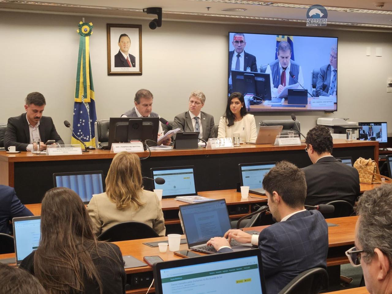 Audiência na Câmara dos Deputados debate soluções para retomada da aviação regional no RS após enchentes