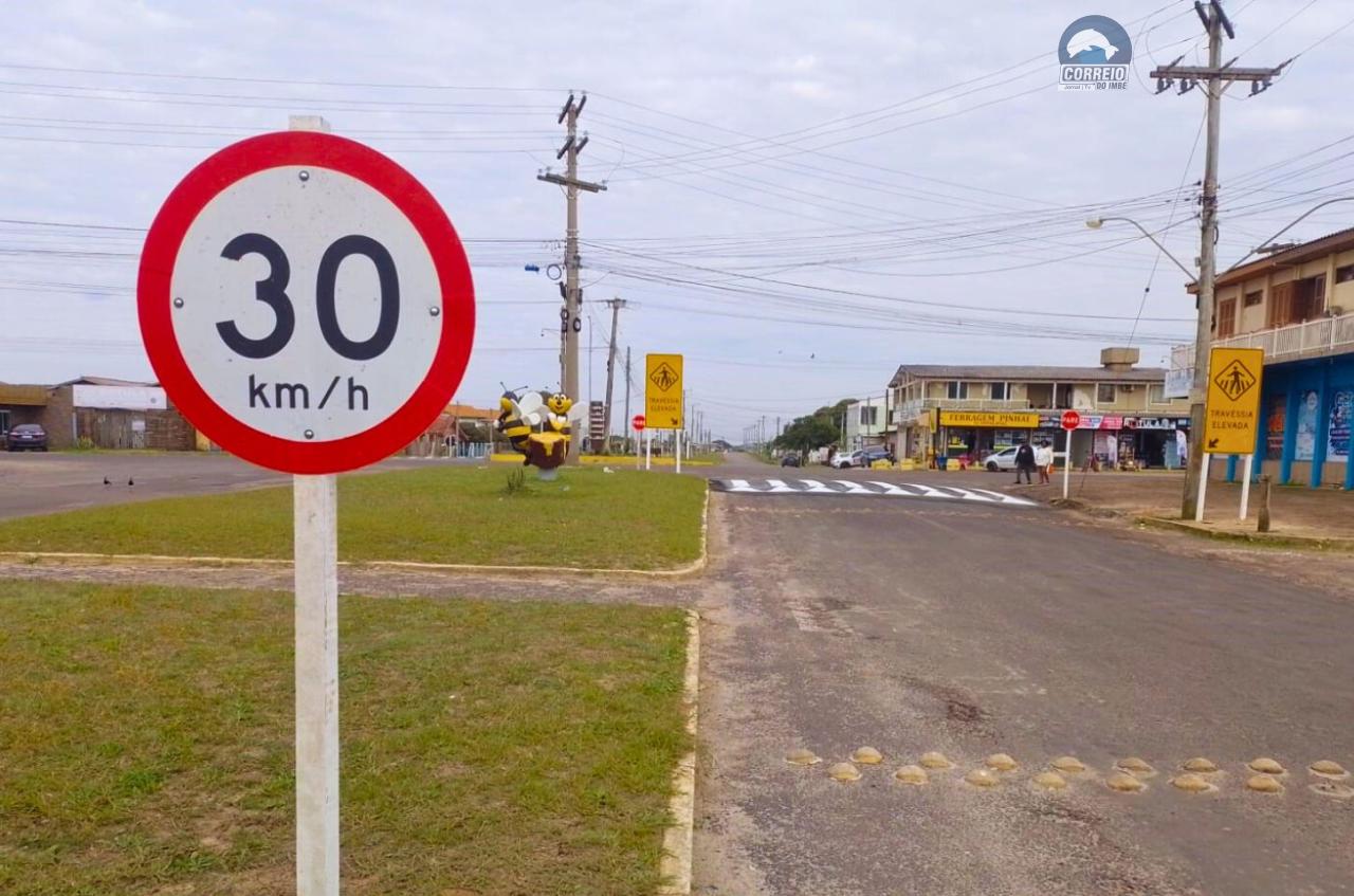 EGR conclui instalação de travessia elevada na ERS-040, em Balneário Pinhal