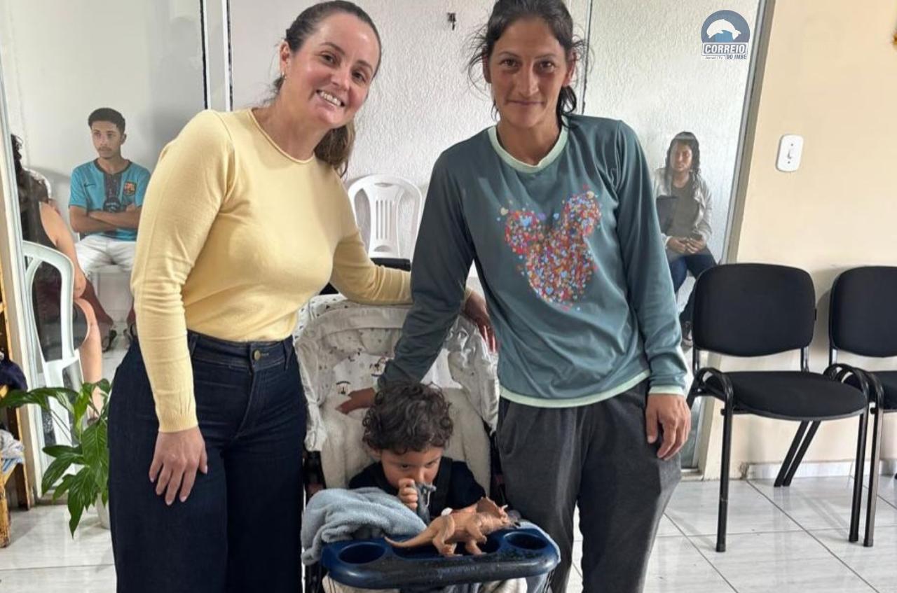 SECRETARIA MUNICIPAL DE DESENVOLVIMENTO E ASSISTÊNCIA SOCIAL DE TRAMANDAÍ LEVA CARINHO EM FORMA DE SOLIDARIEDADE A FAMILIAS CARENTES