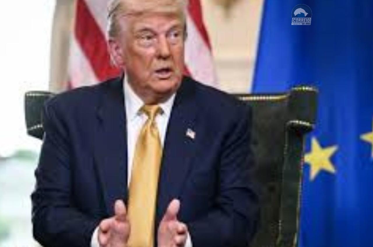Trump assina ordem de tarifa de 50% sobre o Brasil