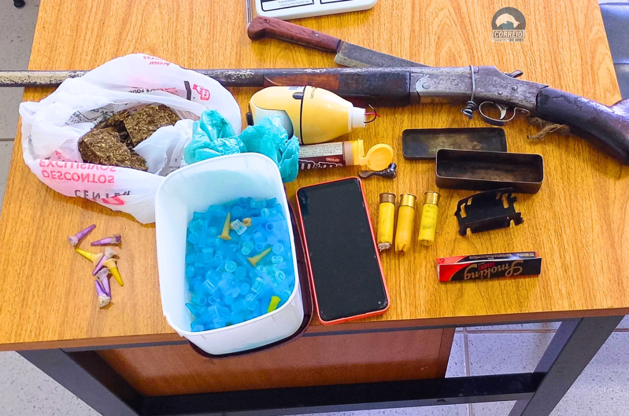8º BPM prende quatro pessoas por tráfico de drogas e porte ilegal de arma  em Mostardas