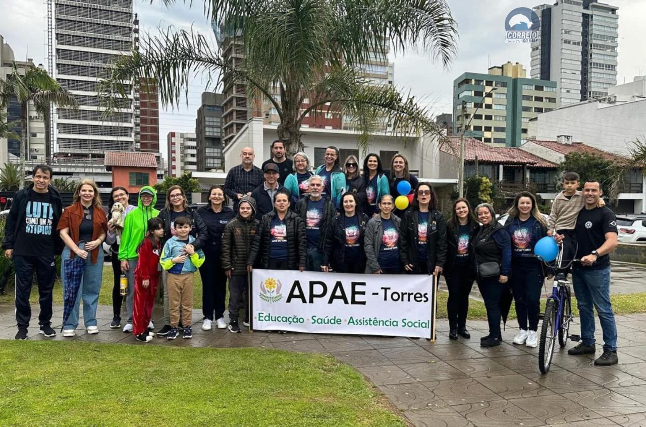Caminhada da Inclusão mobiliza comunidade em Torres e integra programação da Semana da Deficiência