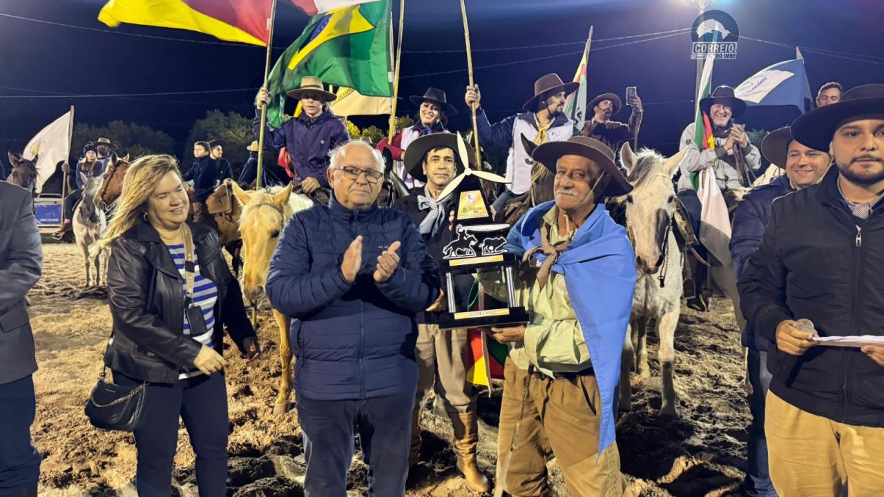 Abertura oficial da Semana Farroupilha reúne comunidade no Parque de Eventos Jorge Dariva