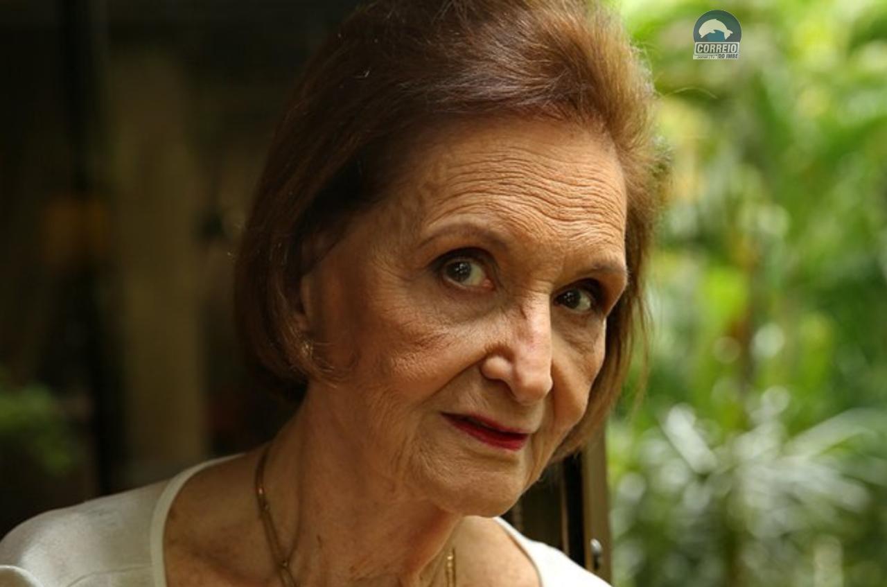 Escritora e jornalista Célia Ribeiro morre aos 96 anos em Porto Alegre
