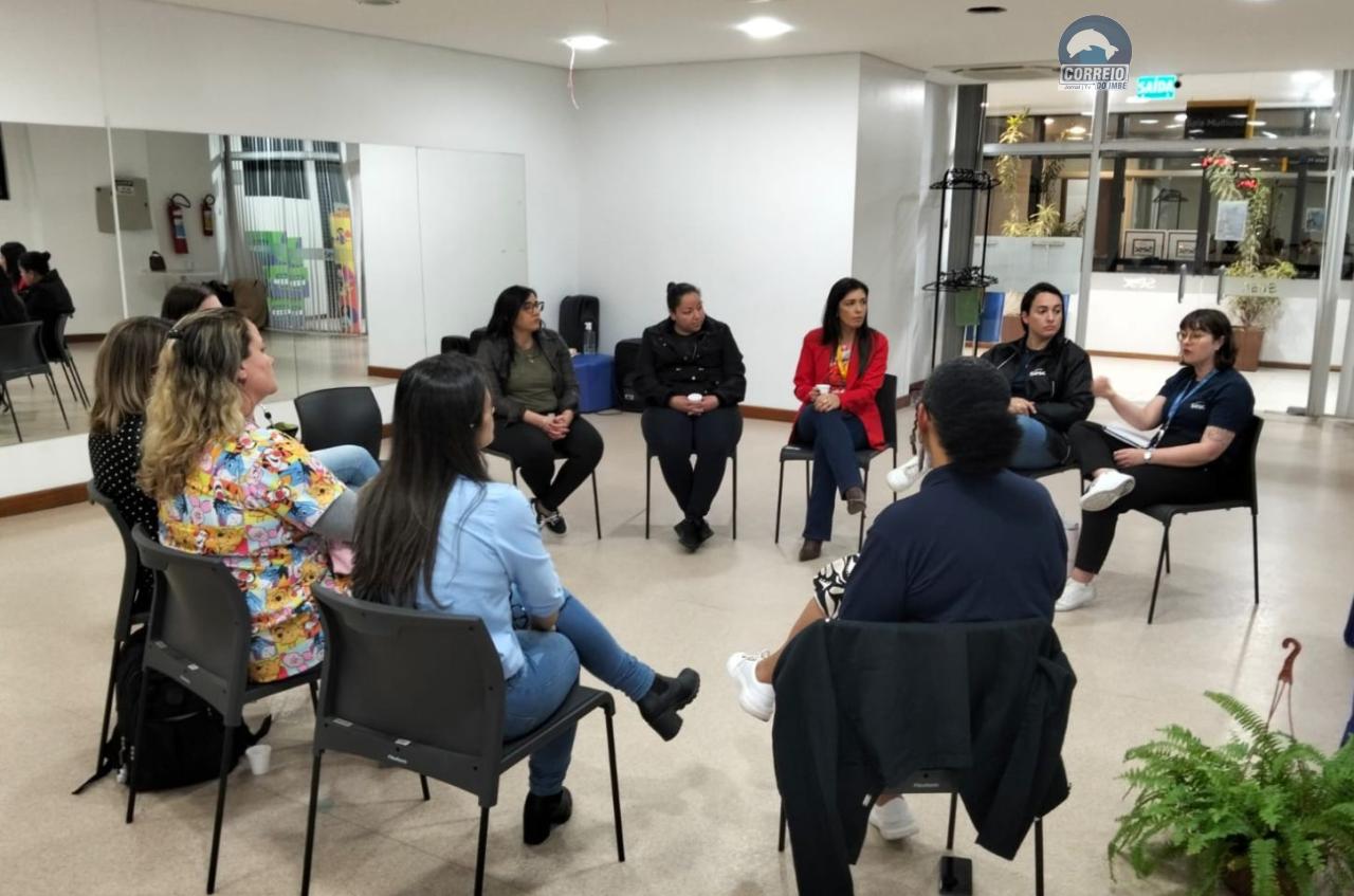 Roda de Conversa no Sesc Tramandaí fortalece vínculos entre escola, famílias e profissionais da saúde