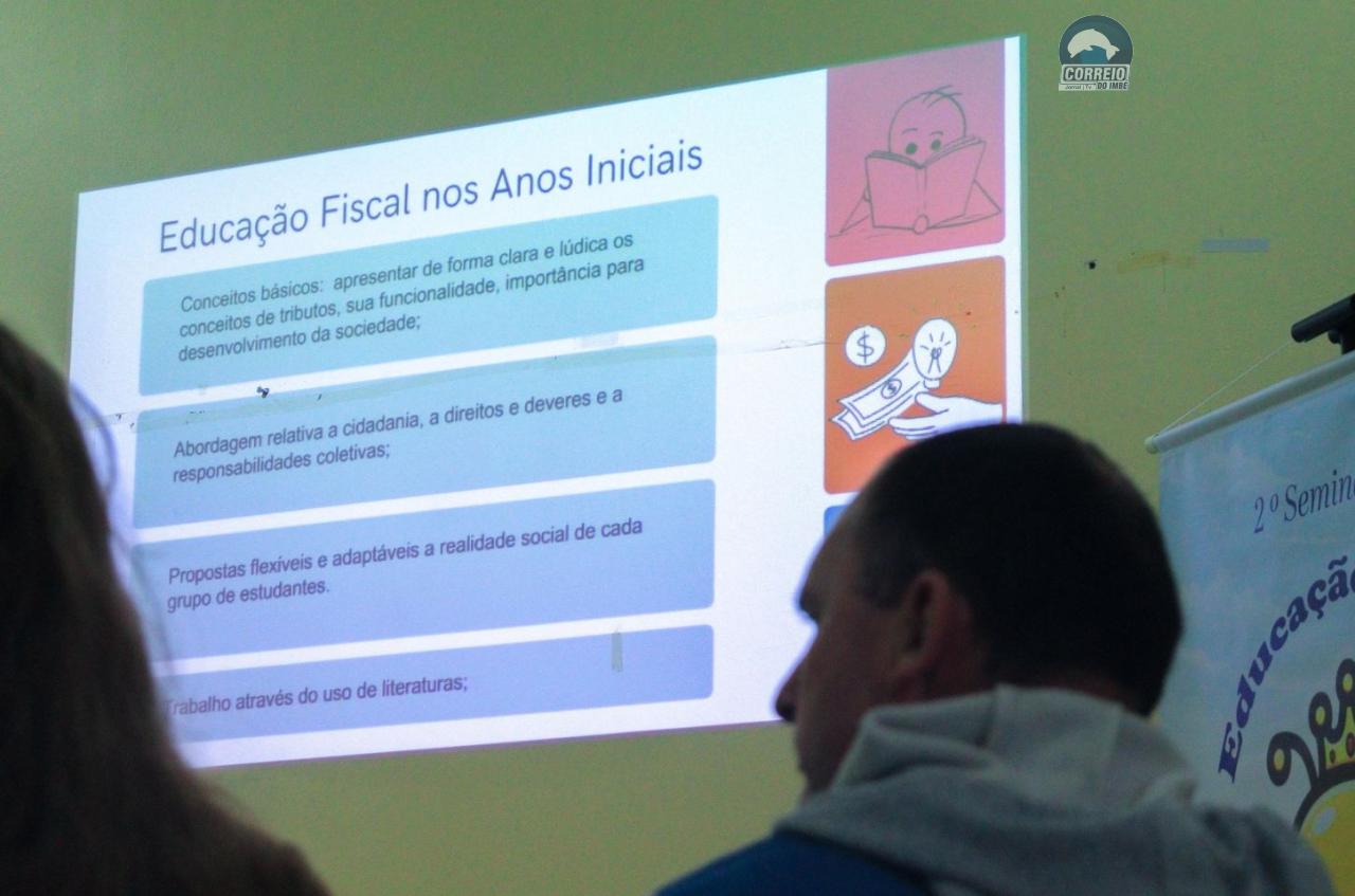 Balneário Pinhal Concorre ao Prêmio Nacional de Educação Fiscal e Leva Projeto Inovador à Brasília