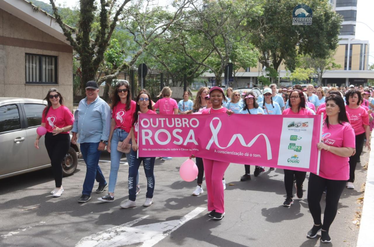 Caminhada das Vitoriosas é realizada no centro de Osório e chama a atenção da população para a prevenção ao câncer de mama