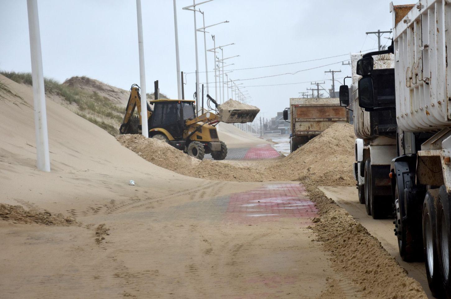 Prefeitura De Imbé Realiza Ação De Limpeza De Vias De Imbé