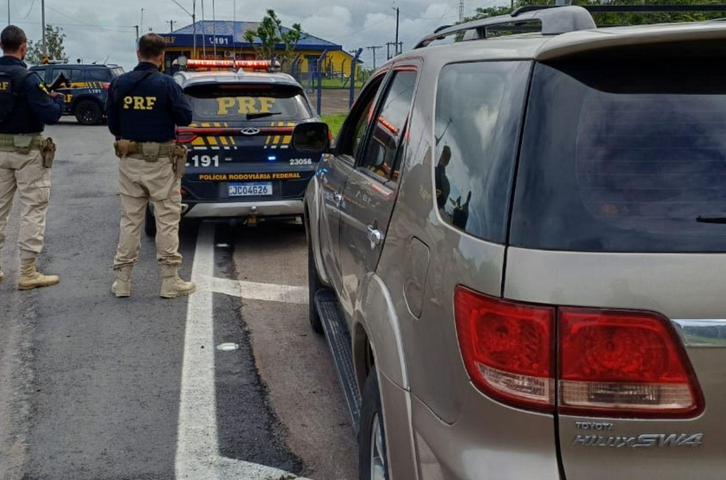 PRF recupera em Torres camioneta obtida por meio de golpe do Pix