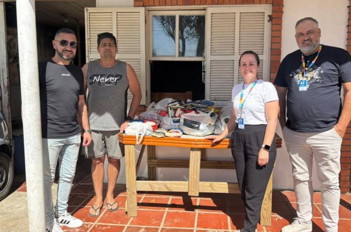  Alimentos arrecadados no evento Autobilistico são entregues ao Projeto IDE