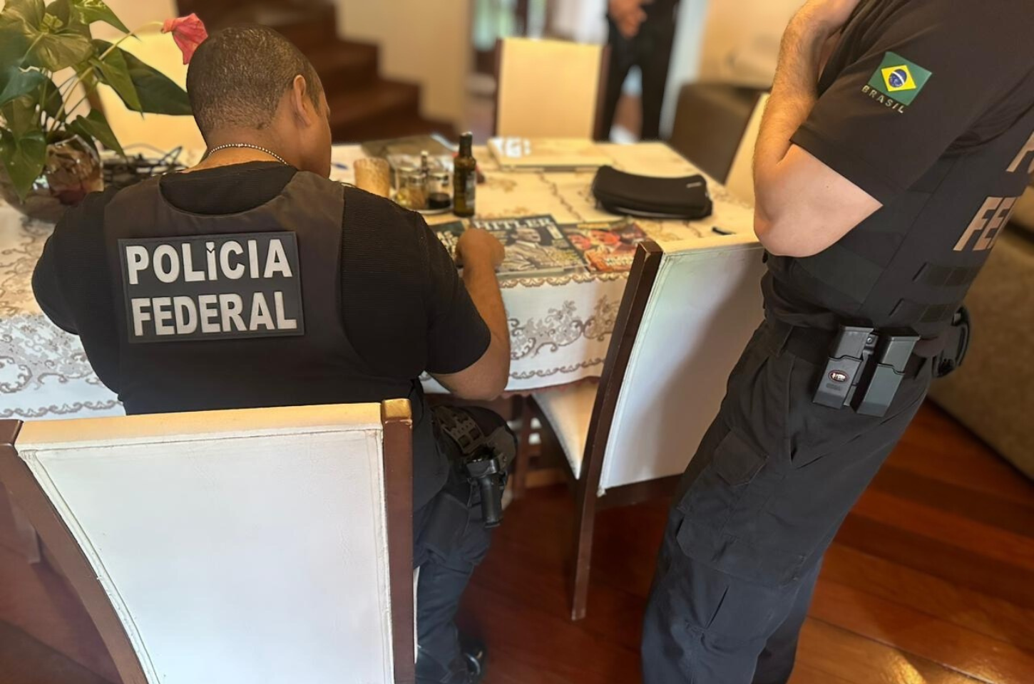 PF apura crimes de apologia ao nazismo, racismo e exposição indevida da intimidade sexual de parlamentares federais