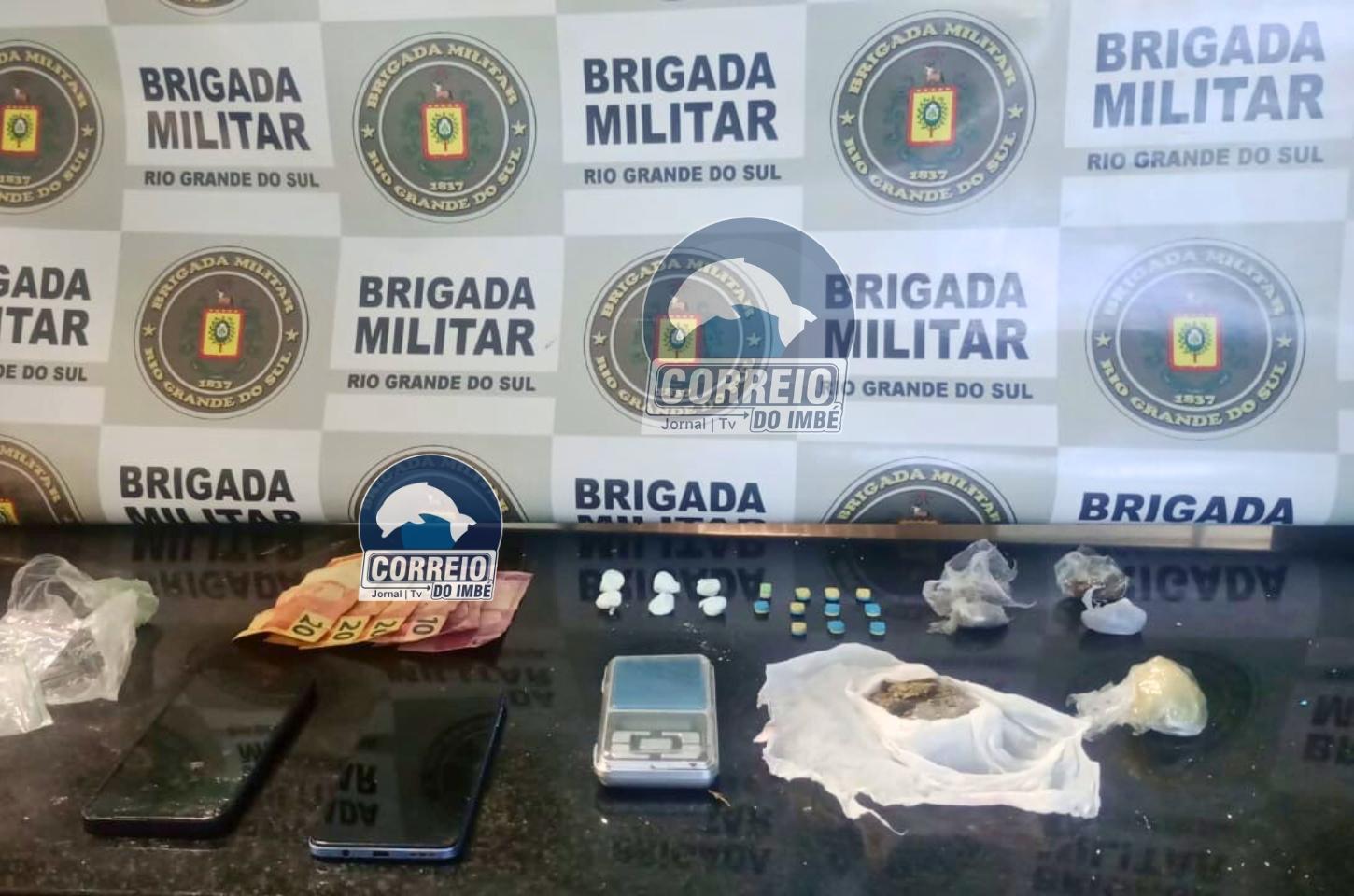 🚨 Brigada Militar prende homem por tráfico de drogas durante operação na área central de Tramandaí