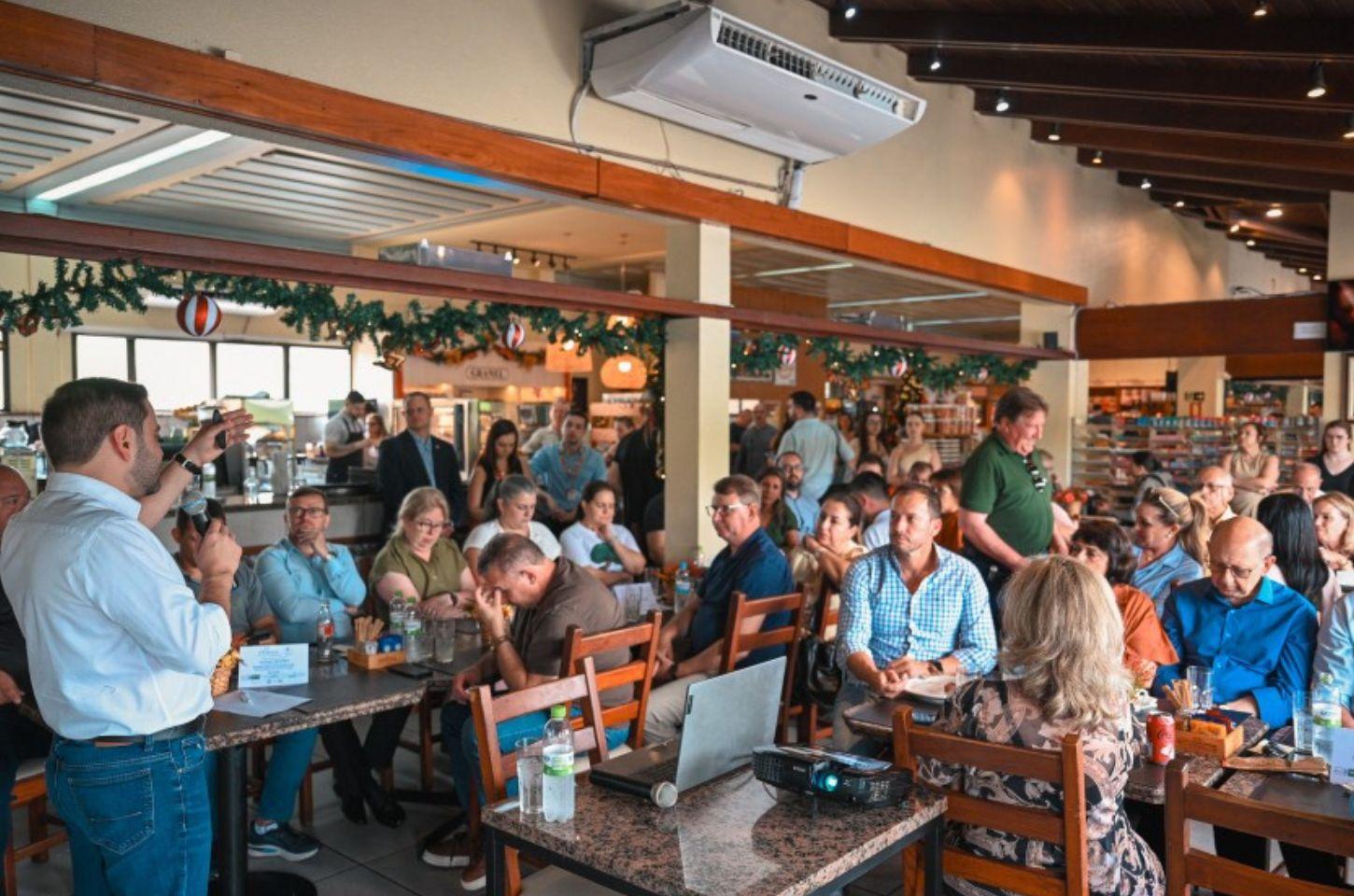 Gabriel Souza apresenta ações e investimentos do Estado em Santo Antônio da Patrulha e Litoral Norte