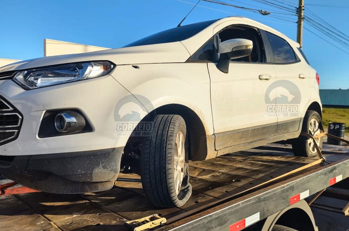 Homem é preso após perseguição, disparos e carro abandonado no Parque dos Presidentes em Tramandaí