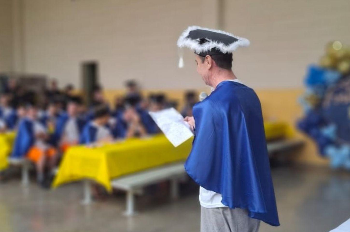 Mais de 1,2 mil pessoas privadas de liberdade concluem etapas da educação formal nas penitenciárias gaúchas