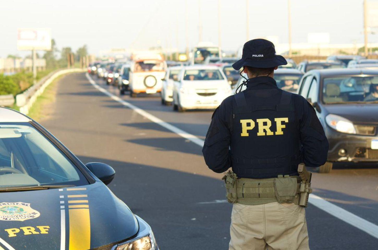 Operação Rodovida Natal: PRF intensifica fiscalização nas rodovias federais no Rio Grande do Sul