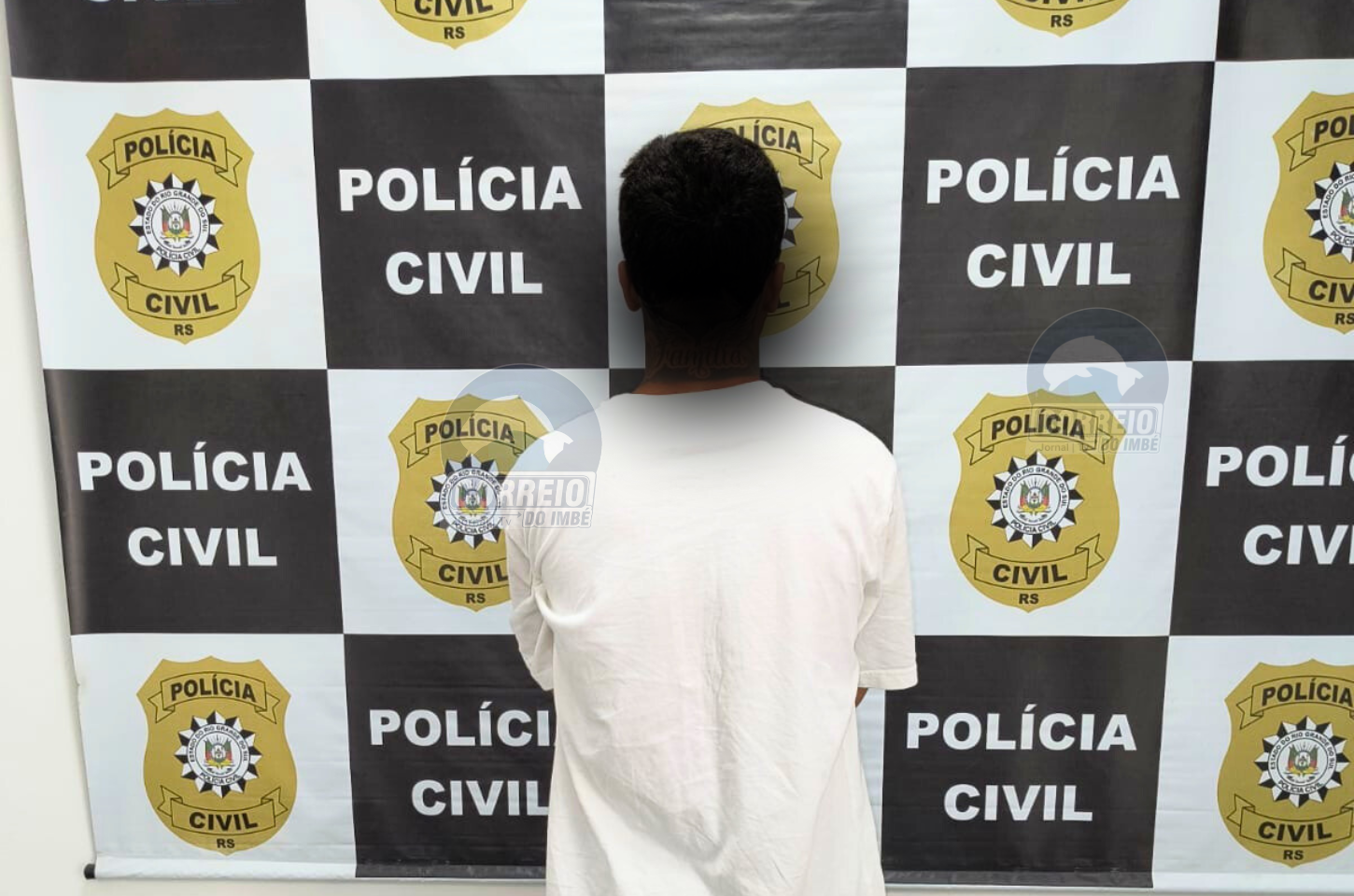 🚨 Polícia Civil de Santo Antônio da Patrulha cumpre mandado de prisão preventiva no bairro Madre Tereza após crime ocorrido no Centro