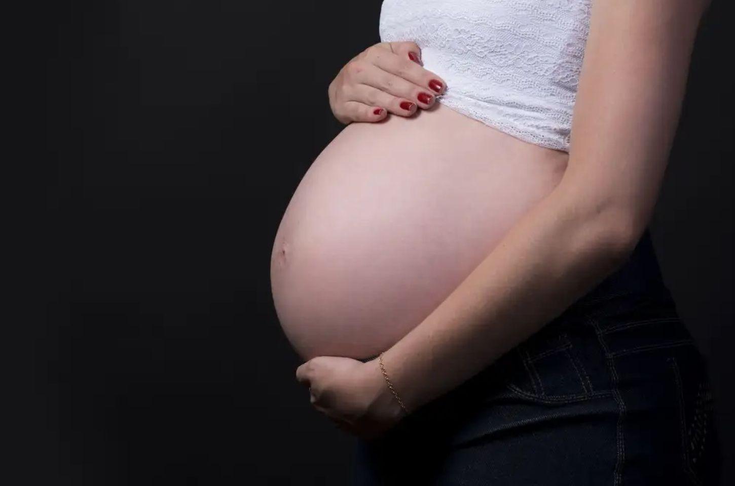 Secretária de Saúde de Imbé convoca gestantes para vacinação contra vírus sincicial respiratório