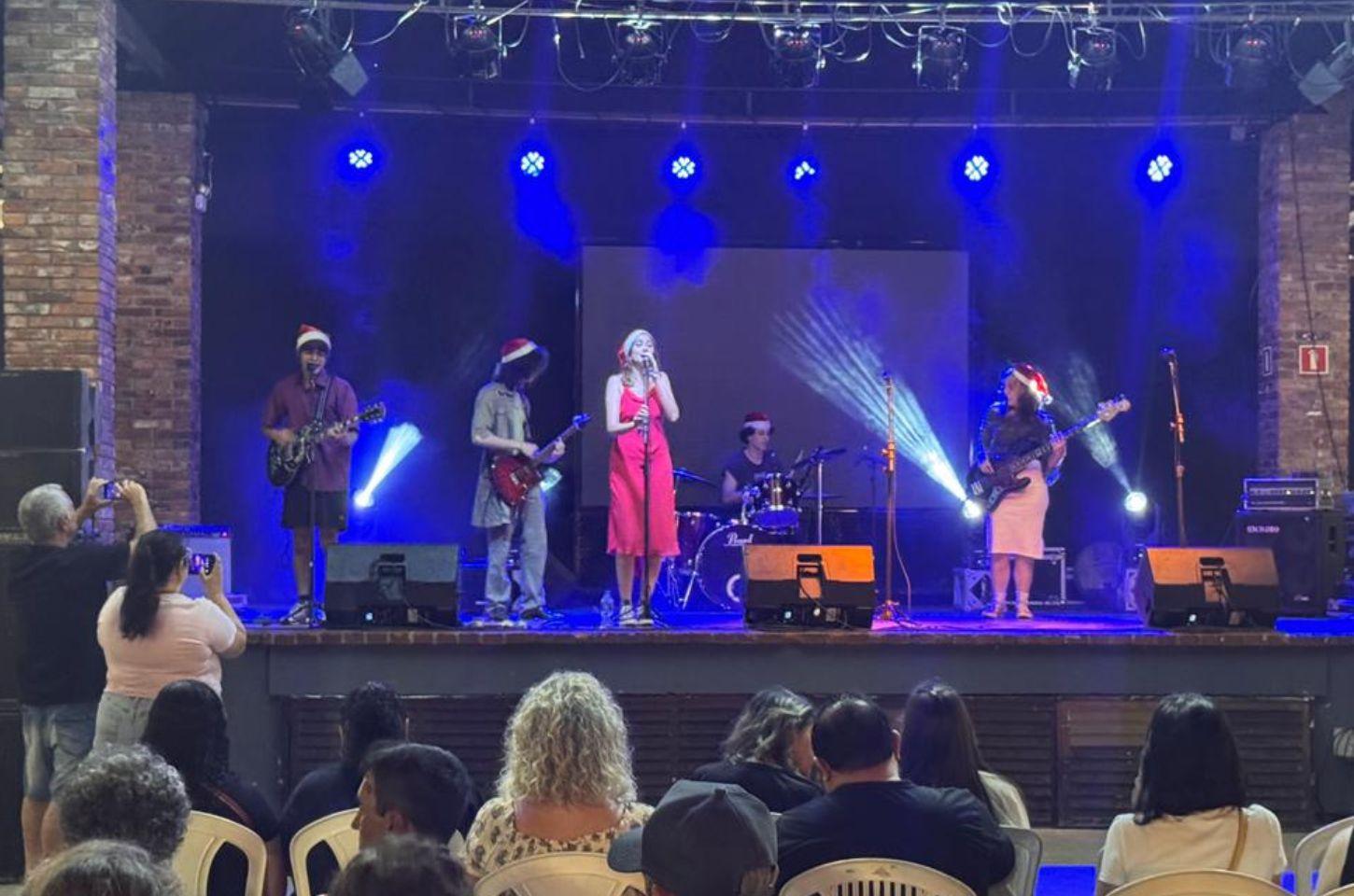 Shows integram a programação do Natal dos Bons Ventos nesta sexta-feira no Largo dos Estudantes