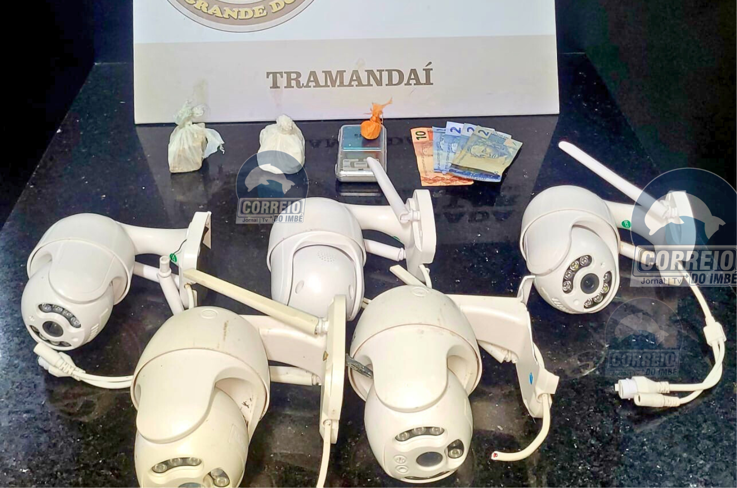 🚨 TRAMANDAÍ — AÇÃO DO CPChq RESULTA NA PRISÃO DE FORAGIDO E APREENSÃO DE DROGAS NO BAIRRO SÃO FRANCISCO I