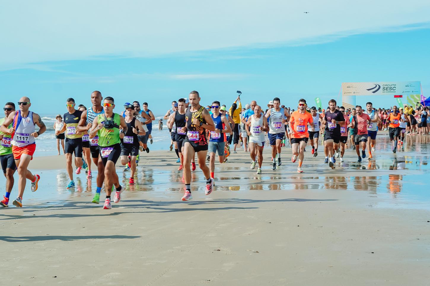 1ª Etapa do Circuito Sesc de Corridas 2026 reuniu quase 500 atletas em Atlântida Sul