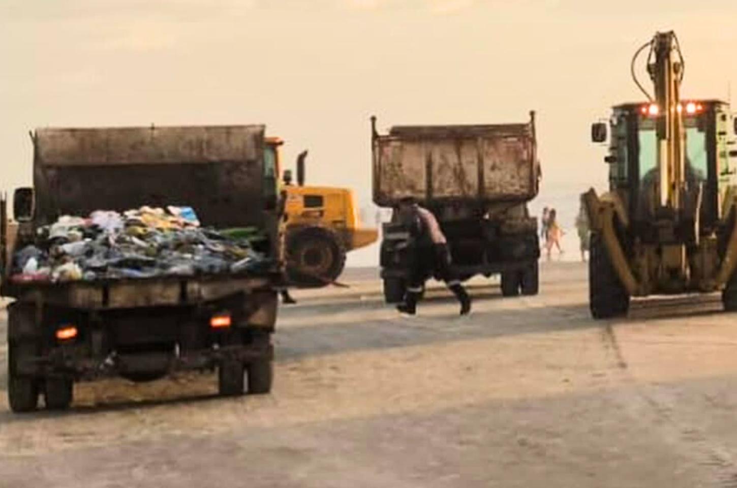 🛑 12 toneladas de lixo são retiradas da faixa de areia após o Réveillon em Capão da Canoa