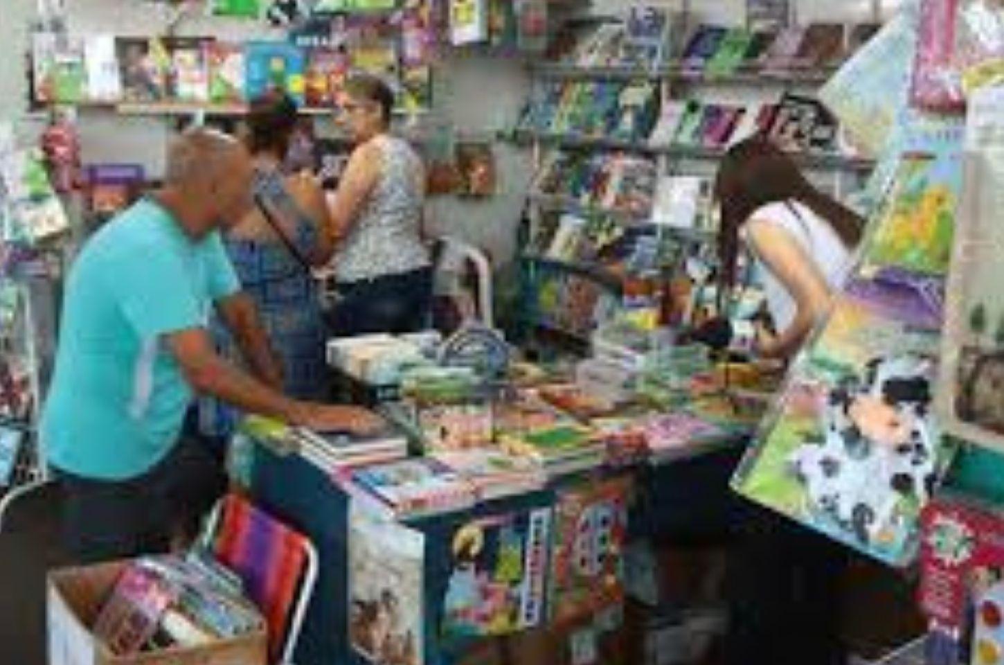 📚✨ 13ª FEIRA DO LIVRO DE ATLÂNTIDA SUL VAI OCORRER ENTRE OS DIAS 30 A 2 DE FEVEREIRO 🌊📖