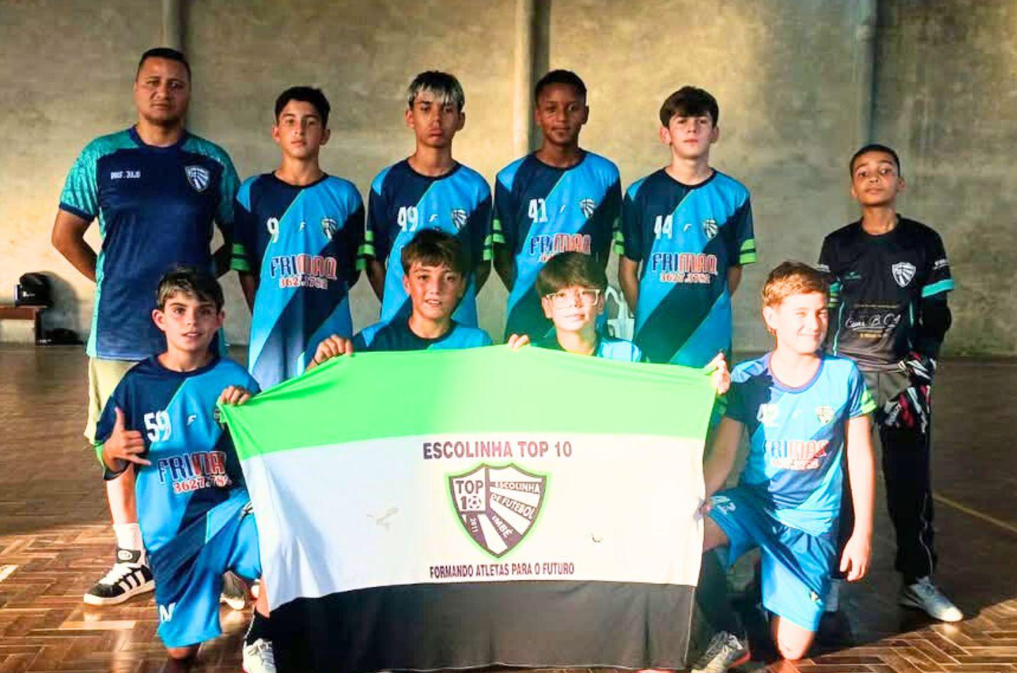 ESCOLINHA TOP 10 DE IMBÉ SE CLASSIFICA À FINAL SUL-BRASILEIRA DE FUTSAL