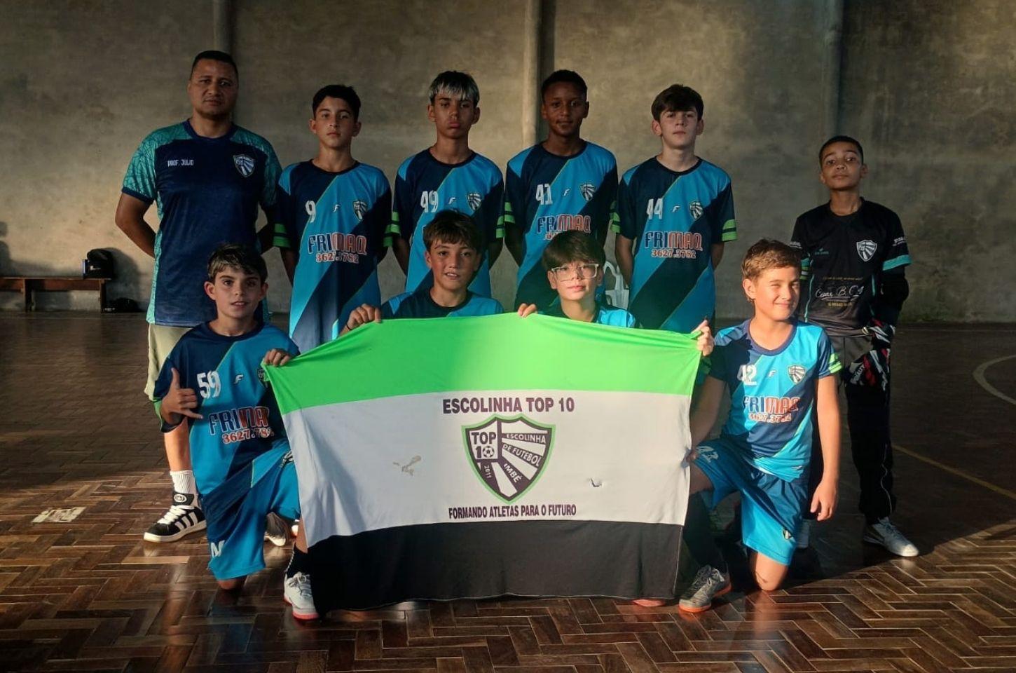 Escolinha Top 10 de Imbé se classifica à final sul-brasileira de futsal
