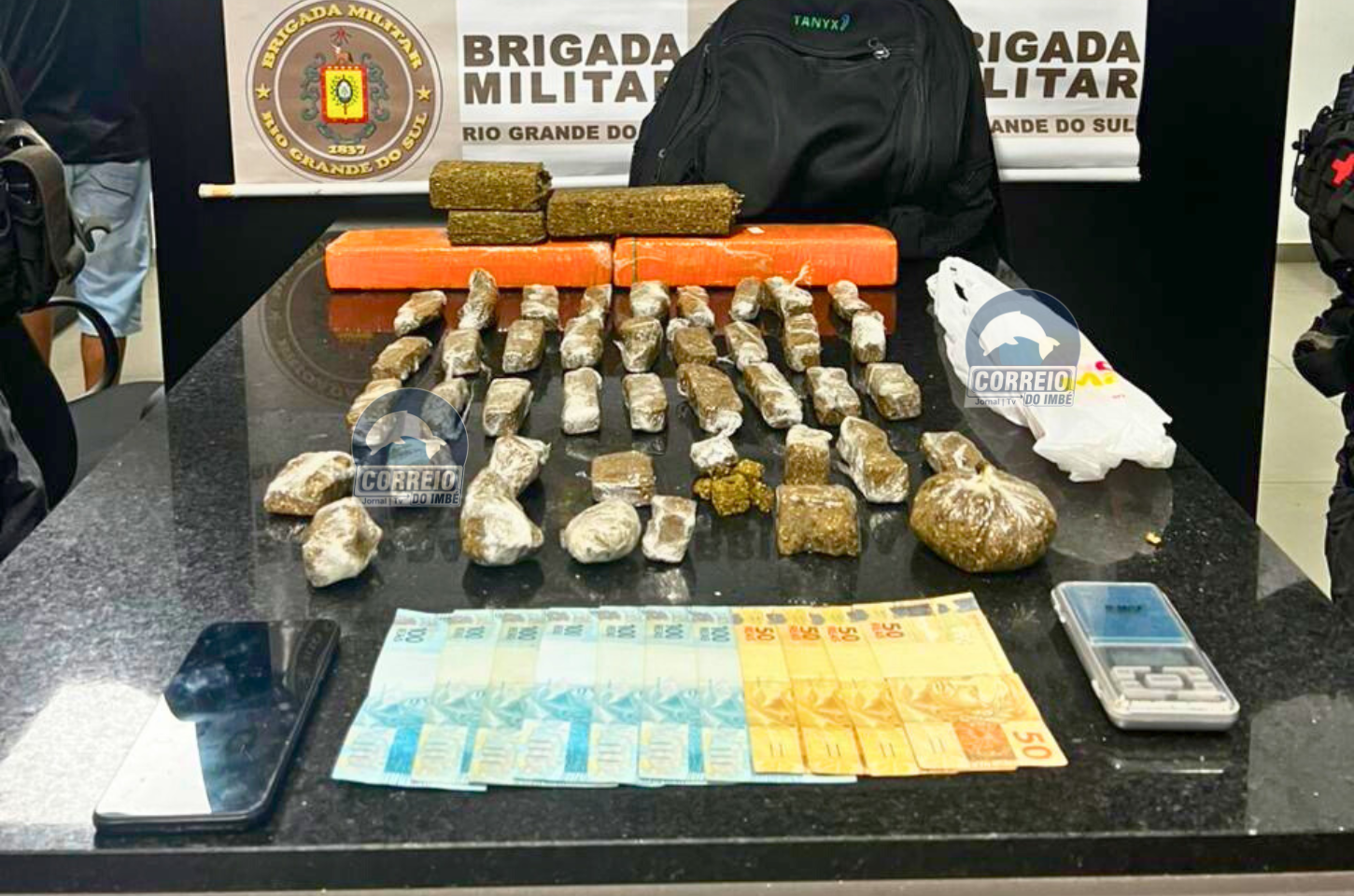 🚨 Homem é preso com grande quantidade de maconha em ponto conhecido pelo tráfico em Tramandaí
