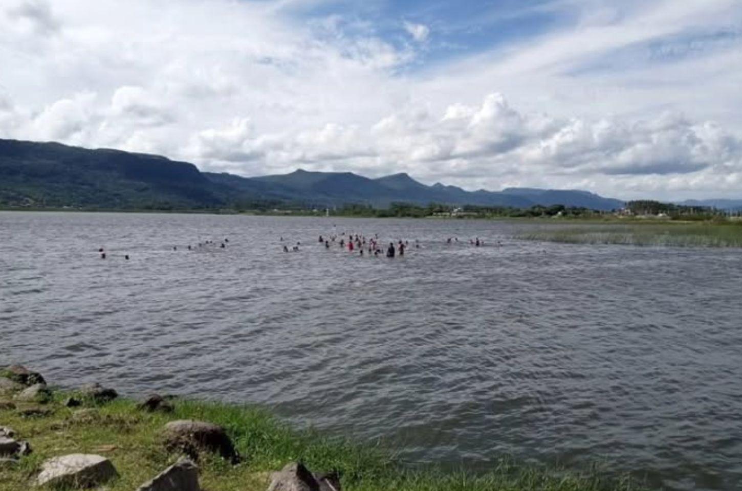 Lagoa do Peixoto, em Osório, segue imprópria para banho e Fepam alerta banhistas sobre riscos à saúde