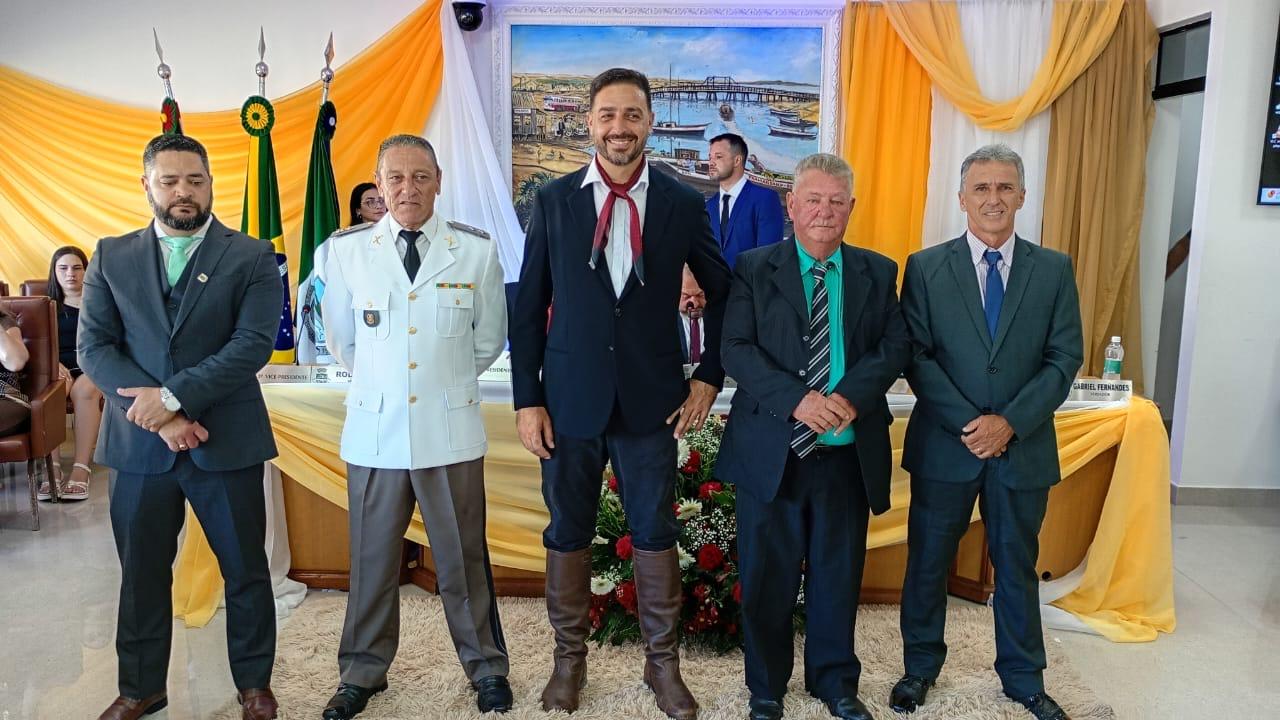 Nova Mesa Diretora da Câmara de Vereadores de Tramandaí toma posse para o exercício de 2026
