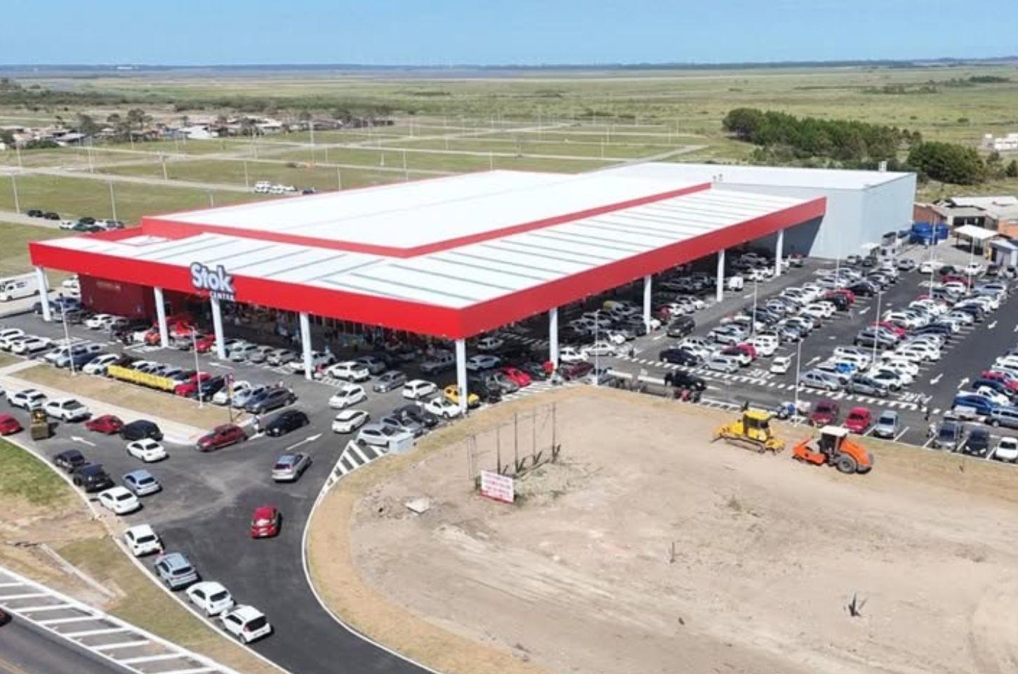 SINE DE IMBÉ REALIZA FEIRA DE VAGAS PARA O STOK CENTER