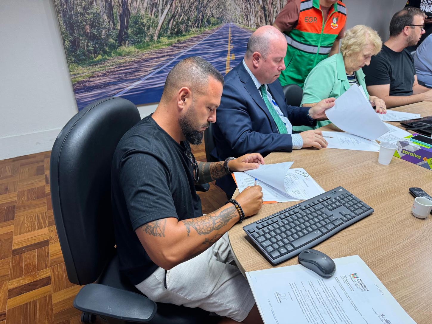 Estado e Balneário Pinhal firmam cooperação para proteger dunas da ERS-040