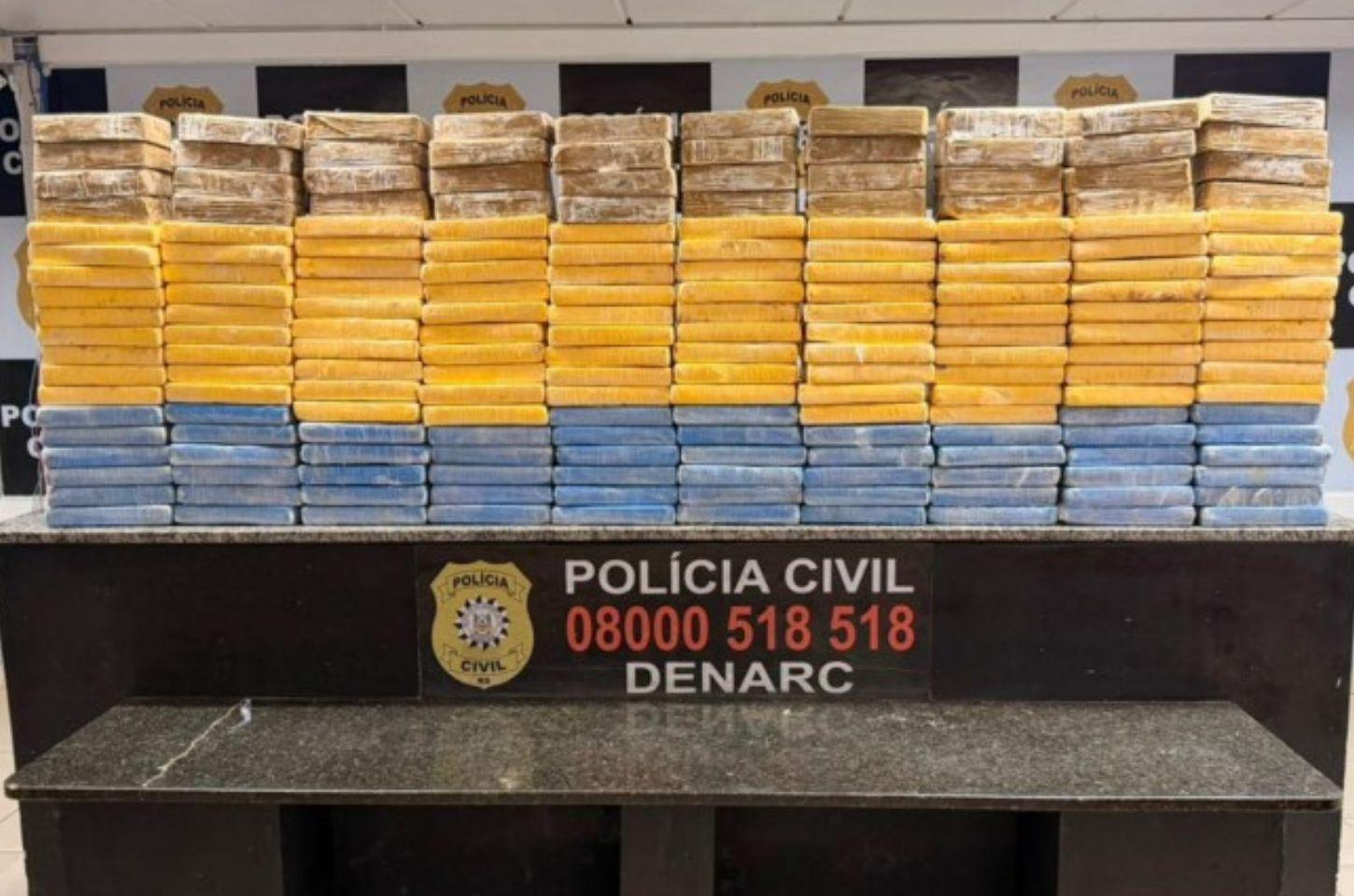 Polícia Civil prende quatro pessoas e apreende cerca de 200 kg de cocaína e crack em ações contra o tráfico de drogas