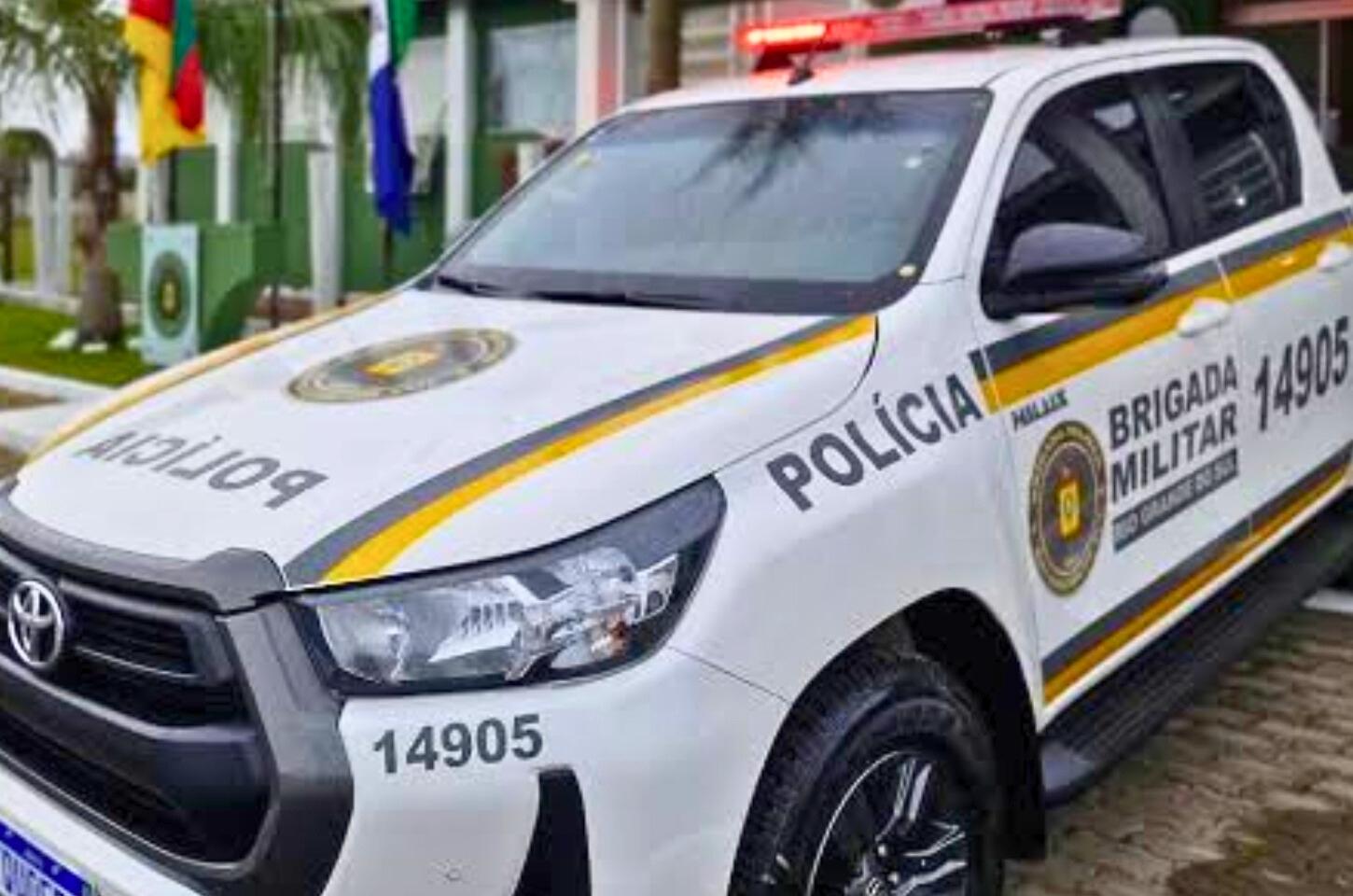 FORÇA TÁTICA PRENDE HOMEM COM MANDADO DE PRISÃO EM TRAMANDAÍ