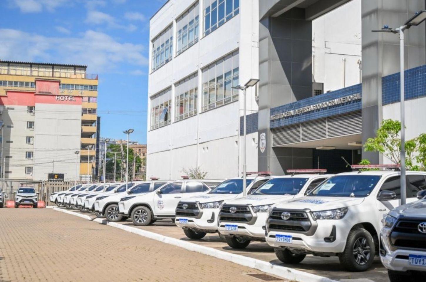 Governo do Estado entrega mais de R$ 12 milhões em viaturas e equipamentos de tecnologia para o Instituto-Geral de Perícias