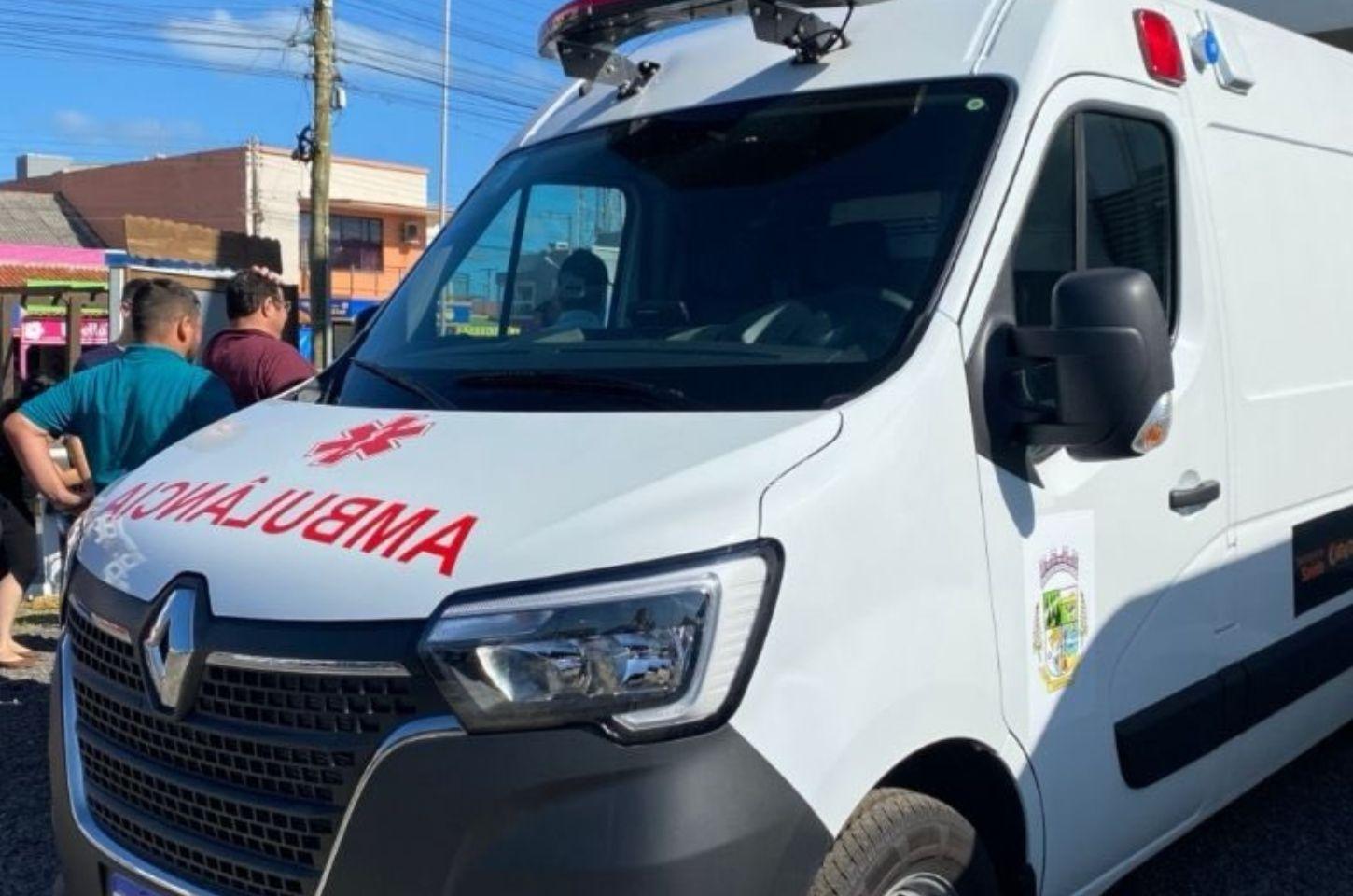 Município de Cidreira Recebe Nova Ambulância para Reforçar Atendimento em Saúde.