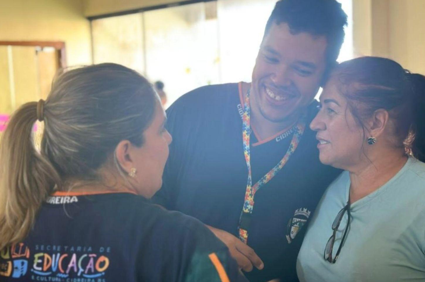 CAE leva carinho e música ao Lar dos Idosos em Cidreira