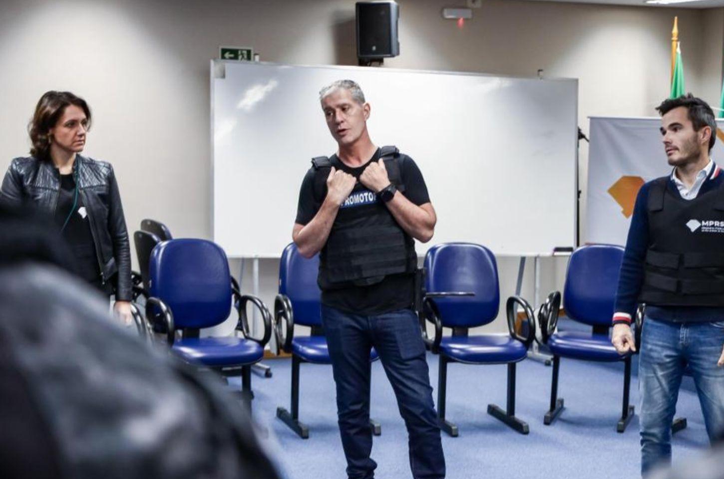 Caxias do Sul: Justiça aceita denúncia do MPRS contra jogador de futebol investigado por manipulação de resultados para apostas e lavagem de dinheiro