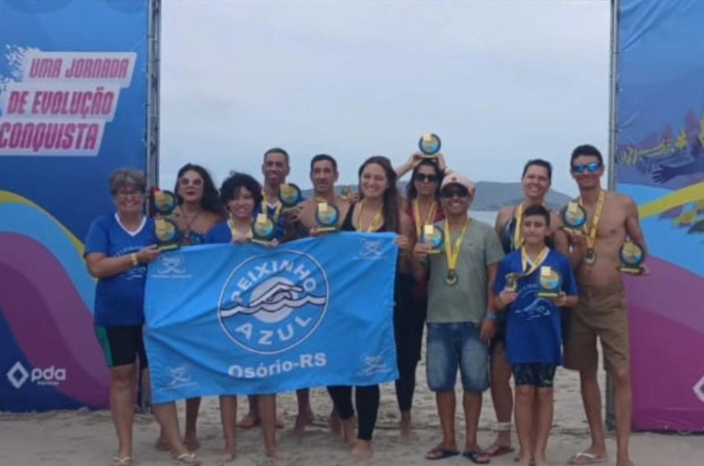 Escola Peixinho Azul brilha em Santa Catarina e conquista medalhas no Circuito Oceon